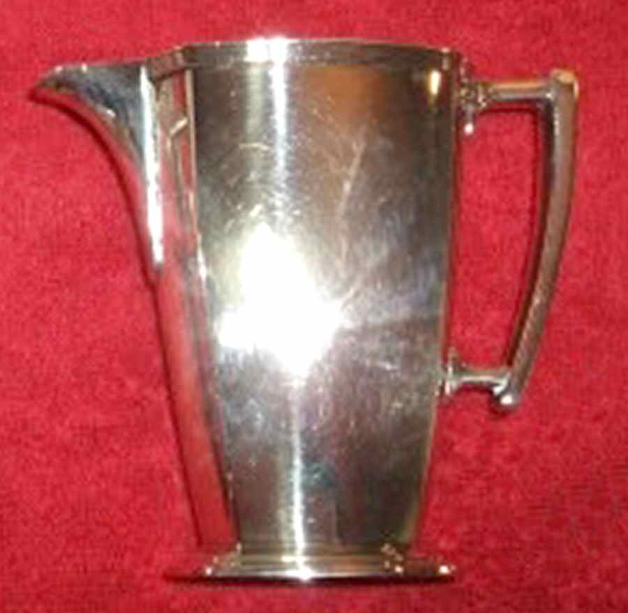 Classic (Silverplate, 1936, Hollowware) Creamer by Oneida Silver-1
