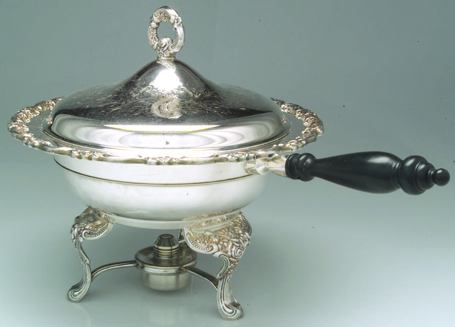 Du Maurier (Silverplate, Hollowware) Chafing Dish W/Lid, Liner, Stand & Burner by Oneida Silver-1