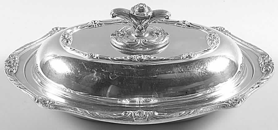 Glenrose (Silverplate, 1908, Hollowware) Double Vegetable Bowl by Oneida Silver-1