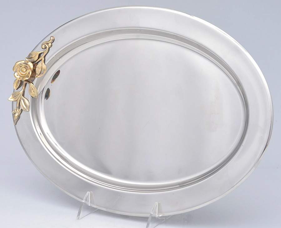Golden Damask Rose (Stainless, Gold Accent, Hl 14" Oval Serving Platter by Oneida Silver-1