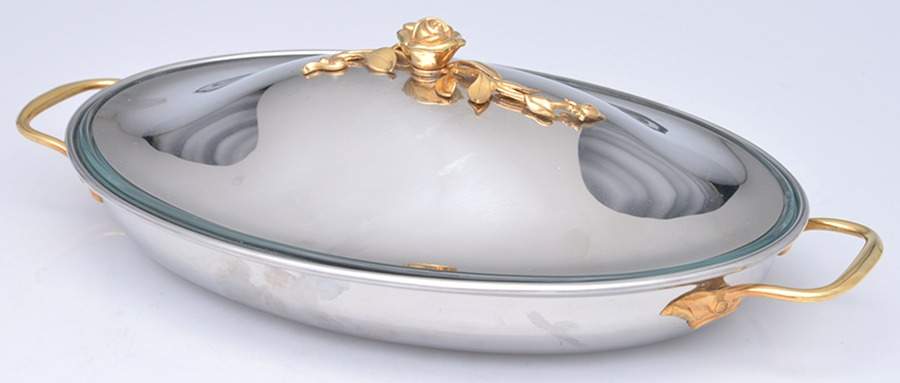 Golden Damask Rose (Stainless, Gold Accent, Hl 2 Qt Oval Covered Casserole by Oneida Silver-1
