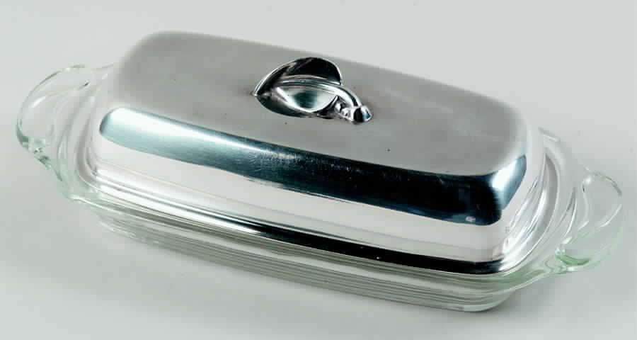 Meadowbrook (Silverplate, 1936, Hollowware) Crystal Butter with Silverplate Lid by Oneida Silver-1