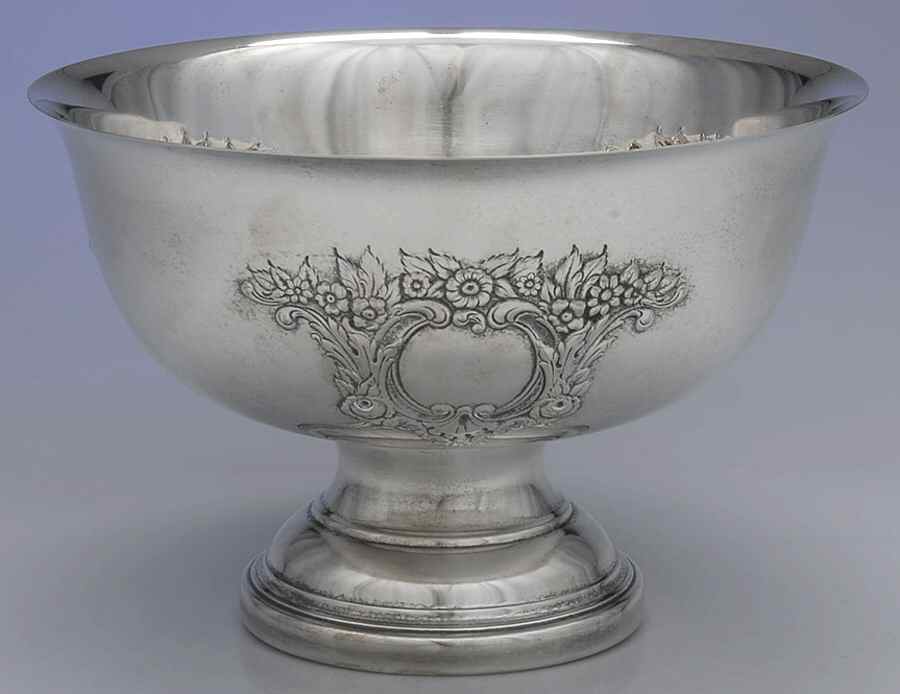 Castle Court (Silverplate, Hollowware) Punch Bowl by Oneida Silver-1