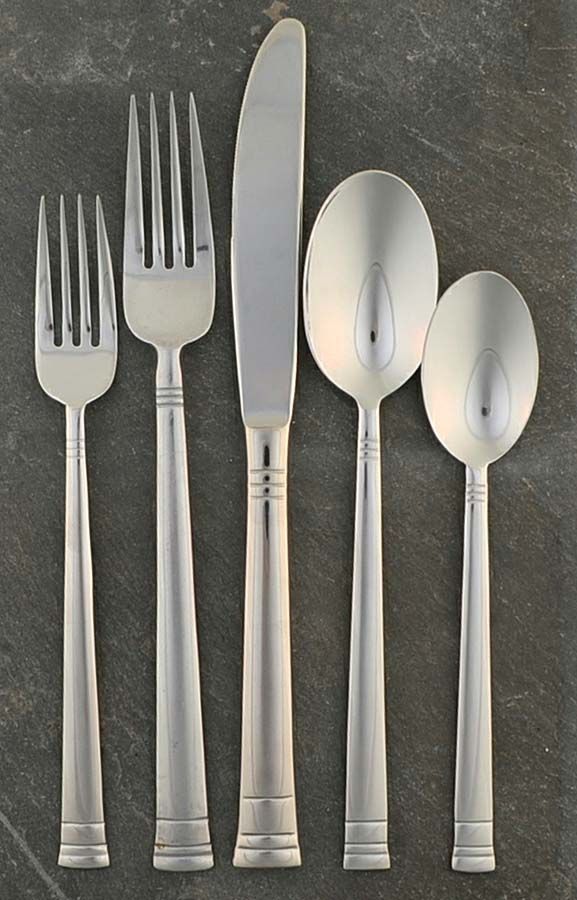 Sunnybrook (Stainless) 5 Piece Place Setting by Oneida Silver-1