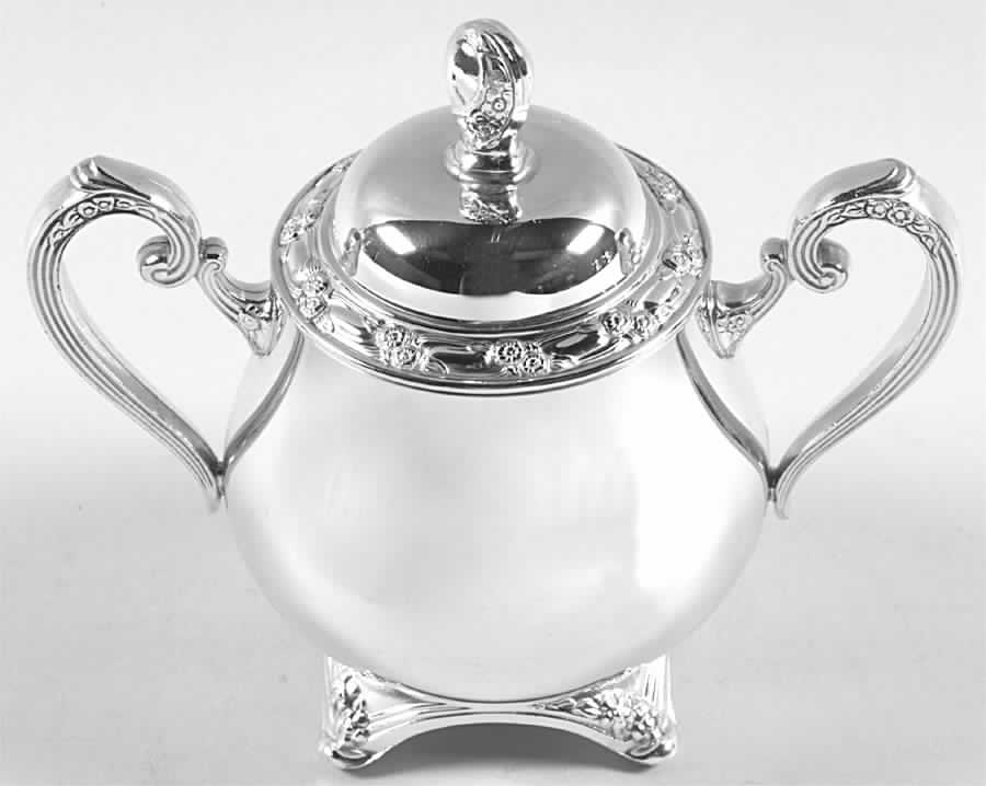 Park Lane (Silverplate, Hollowware) Sugar Bowl & Lid by Oneida Silver-1