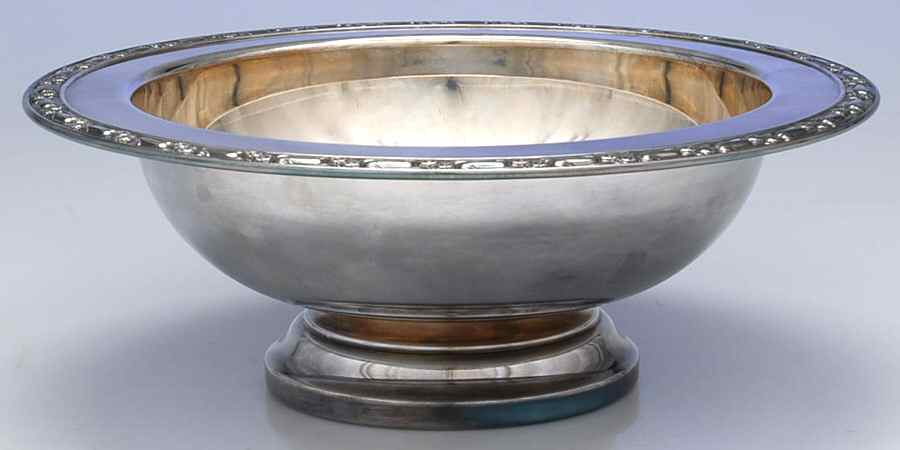 Park Lane (Silverplate, Hollowware) 10" Round Footed Centerpiece by Oneida Silver-1
