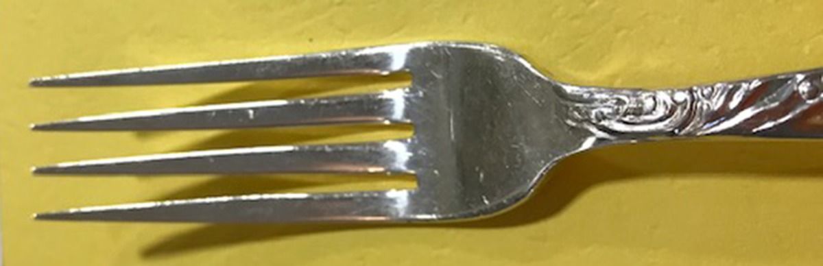OHS208 (SILVERPLATE) Fork by Oneida Silver-1