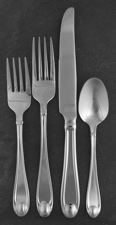 Garnet (Stainless) 4 Piece Place Setting by Oneida Silver-1