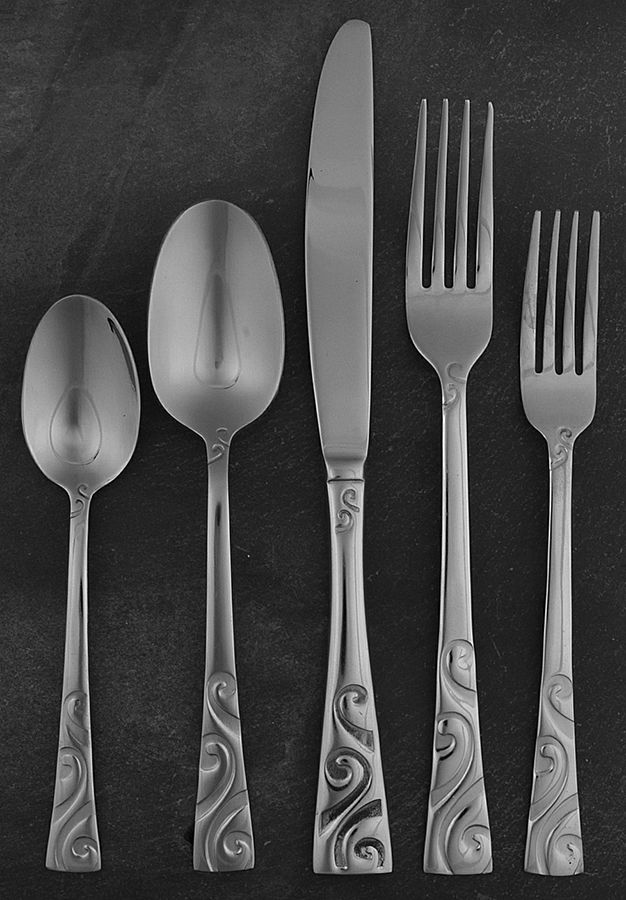 Stanhope (Stainless) 5 Piece Place Setting by Oneida Silver-1