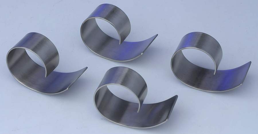 Astrid (Stainless, Hollowware) Napkin Ring - Set of 4 by Oneida Silver-1