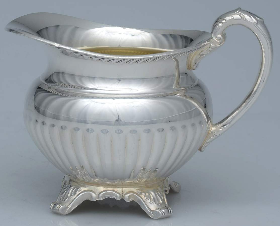 Georgian Gadroon (Silverplate, Hollowware) Creamer by Oneida Silver-1