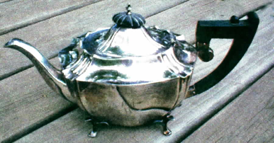039 (Silverplate, Hollowware) Teapot by Oneida Silver-1