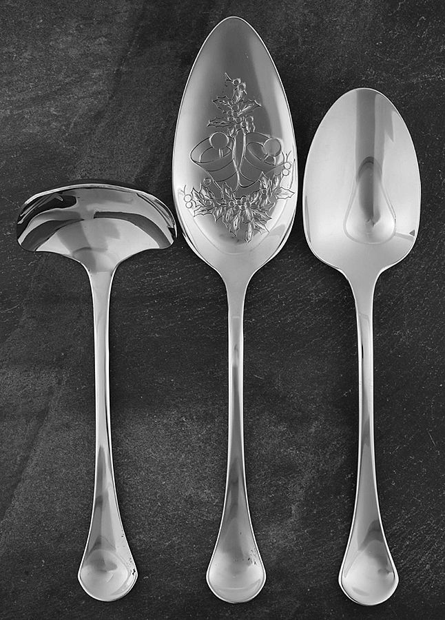 Caprice (Stainless) 3 Piece Completer Set by Oneida Silver-1
