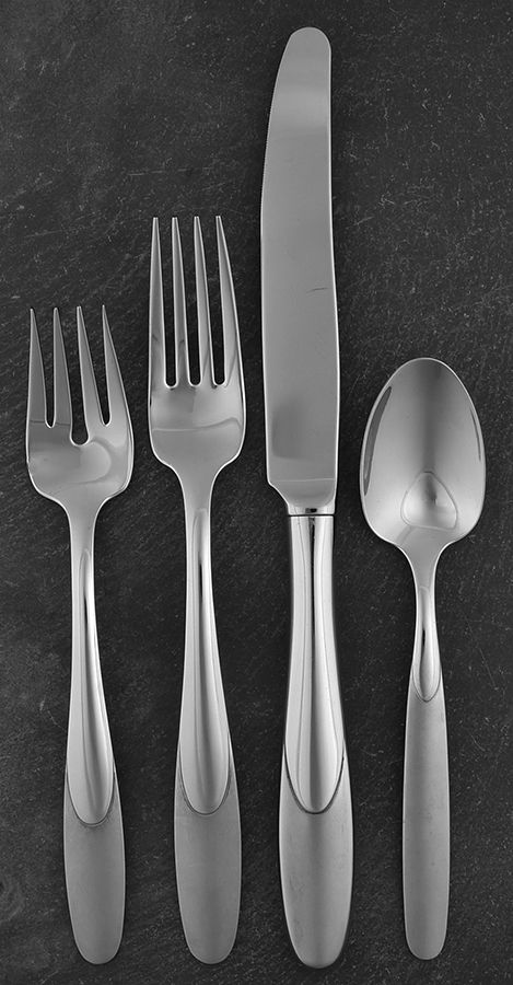 Paramount (Stainless) 4 Piece Place Setting by Oneida Silver-1