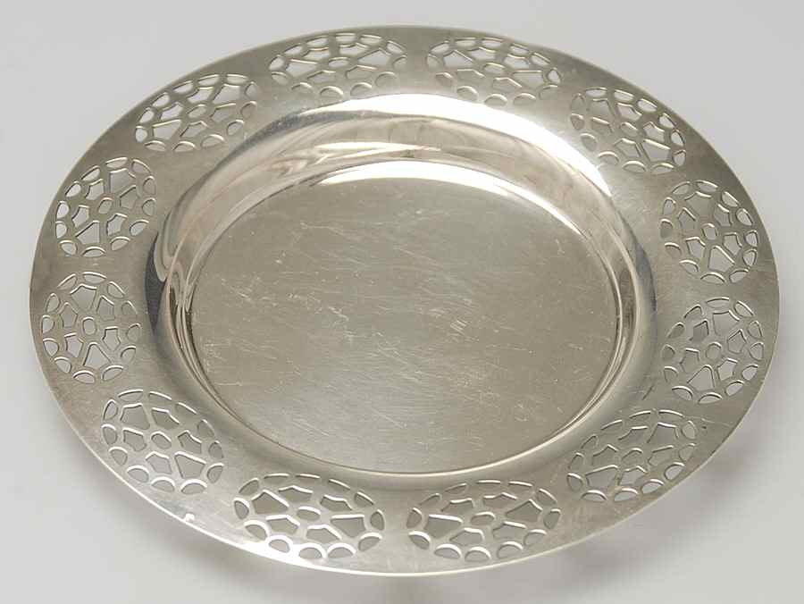 9230 (Silverplate, Hollowware) Underplate for Jelly Set by Oneida Silver-1