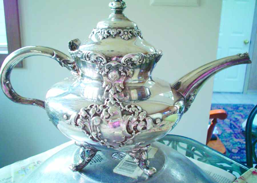 1208 (Silverplate, Hollowware) Teapot by Oneida Silver-1