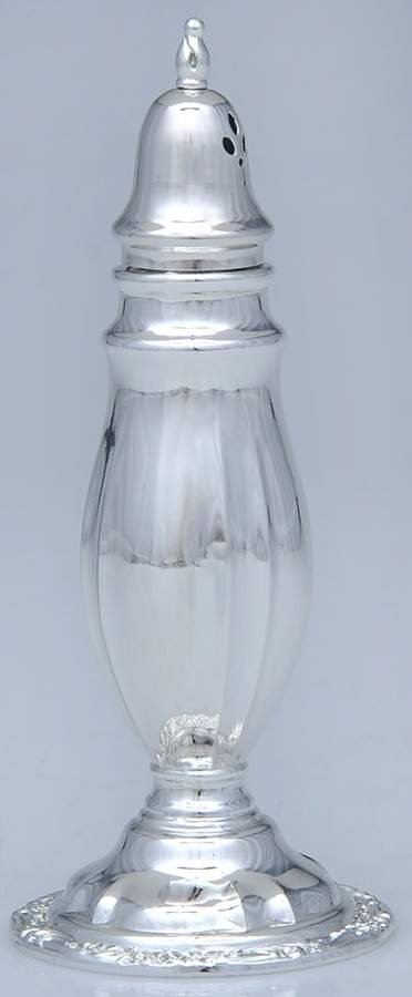 Countess (Silverplate, Hollowware) Salt Shaker by Oneida Silver-1