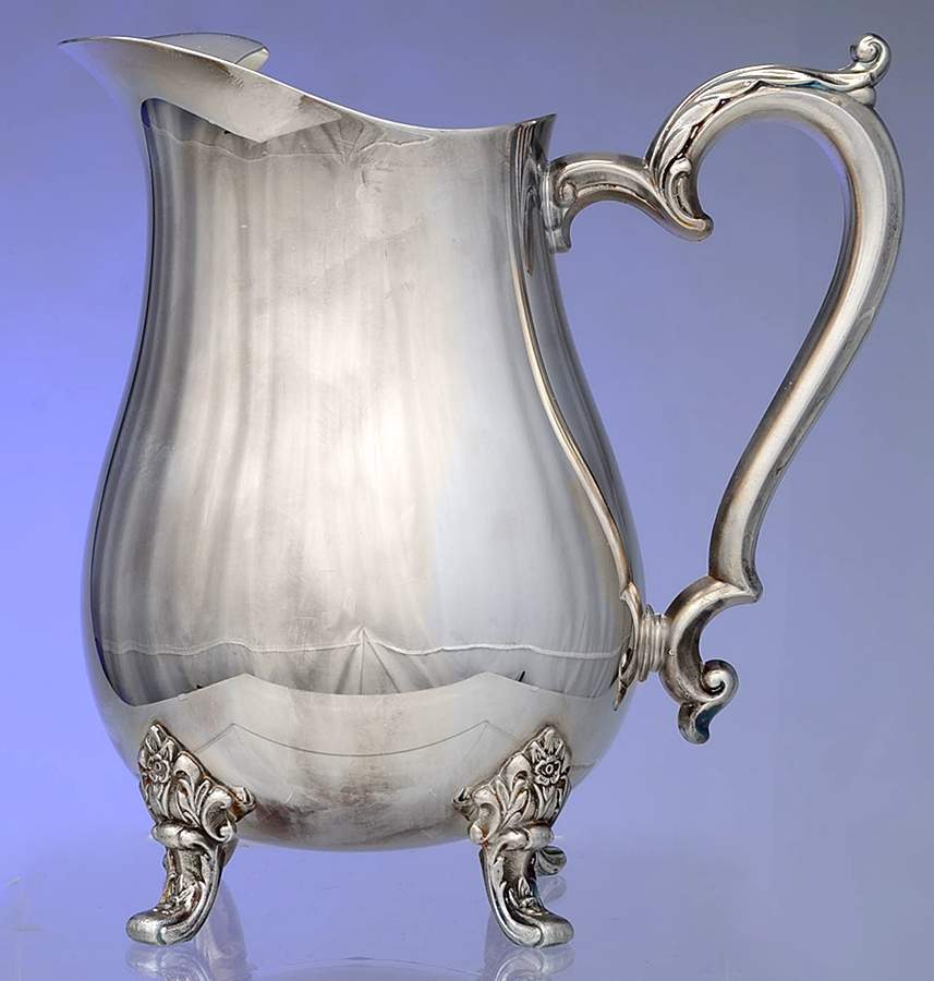 Countess (Silverplate, Hollowware) 64 Oz Ice Lip Water Pitcher by Oneida Silver-1