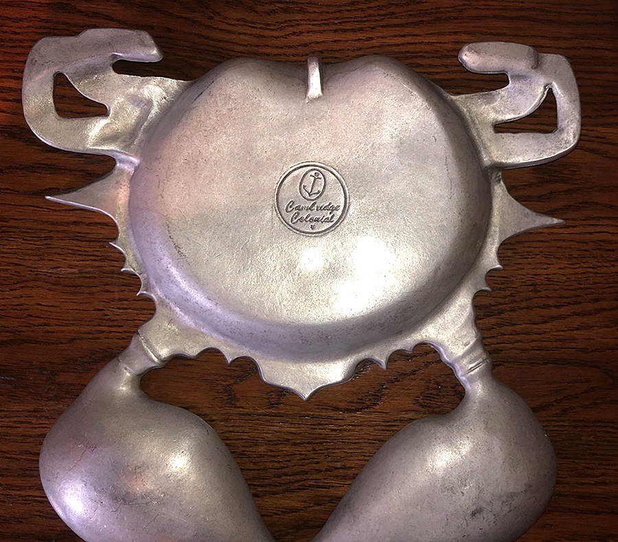 Cambridge Colonial-Pewter Hollowware Smooth 1 Piece Chip & Dip by Oneida Silver-1