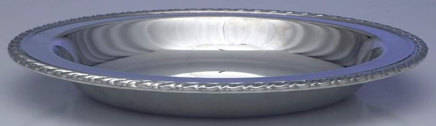 Arcadia (Silverplate, Hollowware) Silverplate Pie Plate by Oneida Silver-1