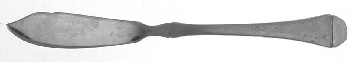 Obsidian (Stainless) Flat Handle Master Butter Knife by Oneida Silver-1