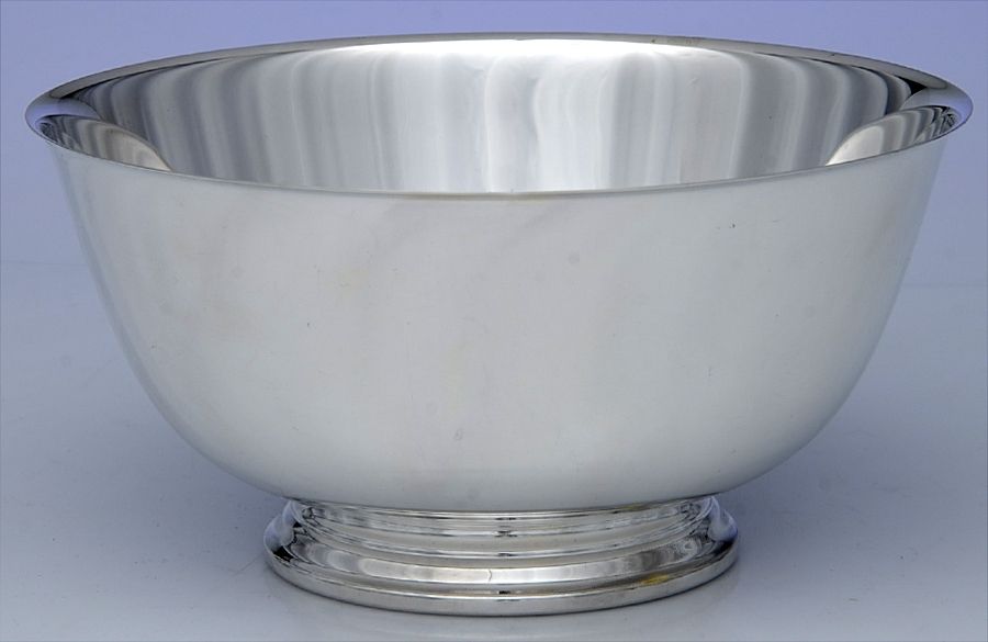 Paul Revere Bowls (Silverplate, Hollowware) 8" Paul Revere Bowl by Oneida Silver-1