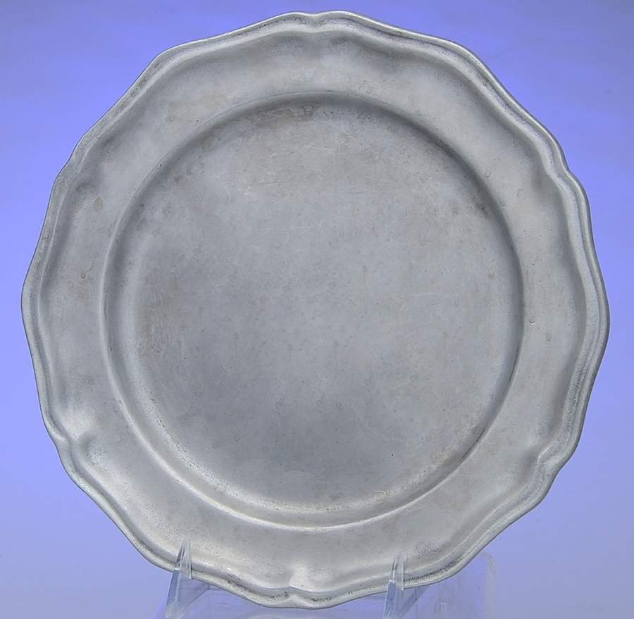 King George (Pewter, Hollowware) Dinner Plate by Olde Country Reproductions-1