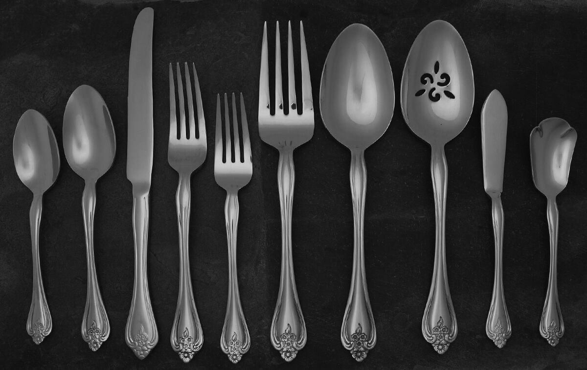 Boutonniere (Stainless) 45 Piece Starter Set by Oneida Silver-1