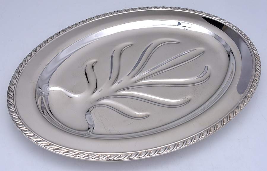 Arcadia (Silverplate, Hollowware) 16" 4 Toed Meat Platter with Well by Oneida Silver-1