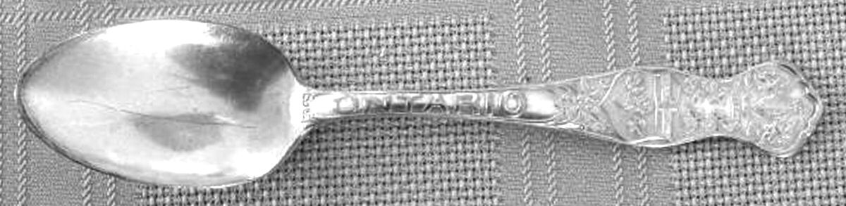 Canada Souvenir Spoons (Silverplate) Canada Teaspoon by Oneida Silver-1