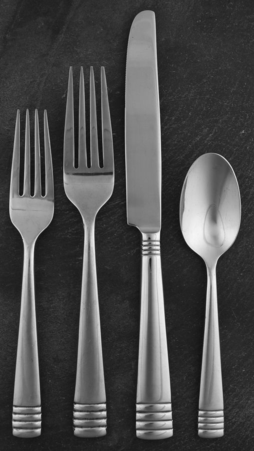 Culinaria (Stainless) 4 Piece Place Setting by Oneida Silver-1