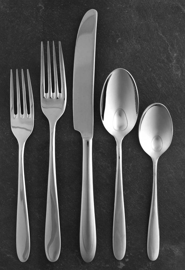 Otello (Stainless, Circle in a Square Backstamp) 5 Piece Place Setting by Oneida Silver-1