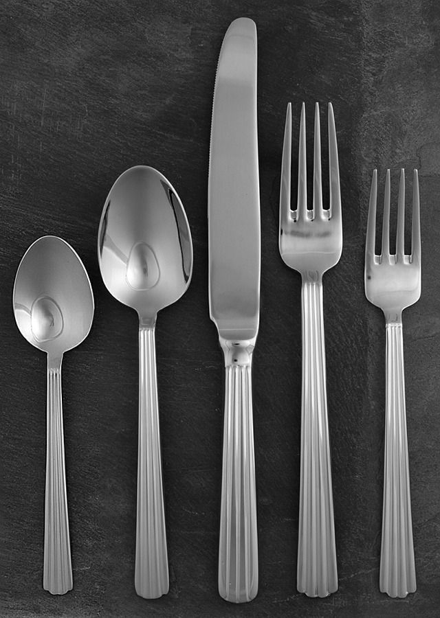 Corduroy (Stainless) 5 Piece Place Setting by Oneida Silver-1