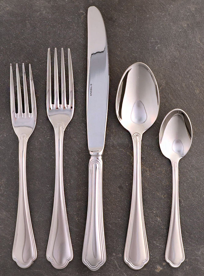 Artesano (Stainless) 5 Piece Place Setting by Oneida Silver-1