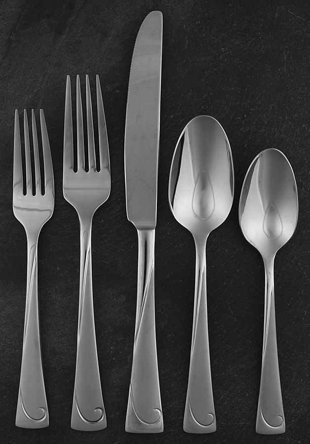 Script (Stainless) 5 Piece Place Setting by Oneida Silver-1