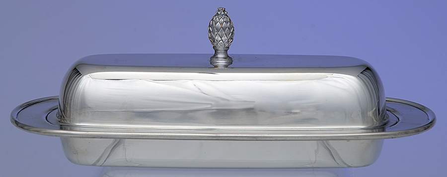 Early American (Silverplate, Hollowware) 1/4 Pound Covered Butter & Liner by Oneida Silver-1