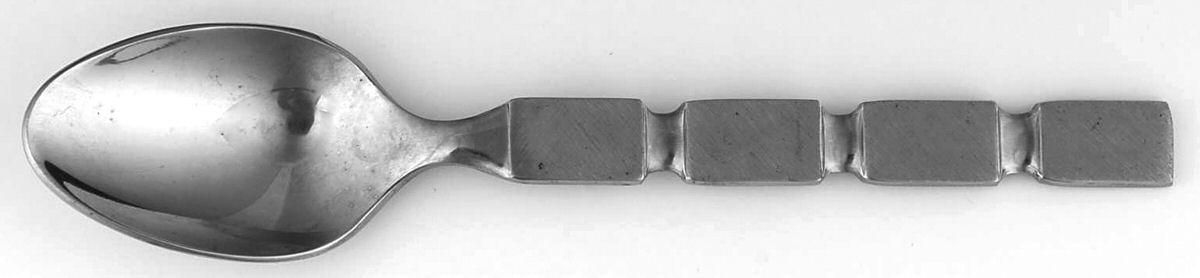Quatro (Stainless) Teaspoon by Oneida Silver-1
