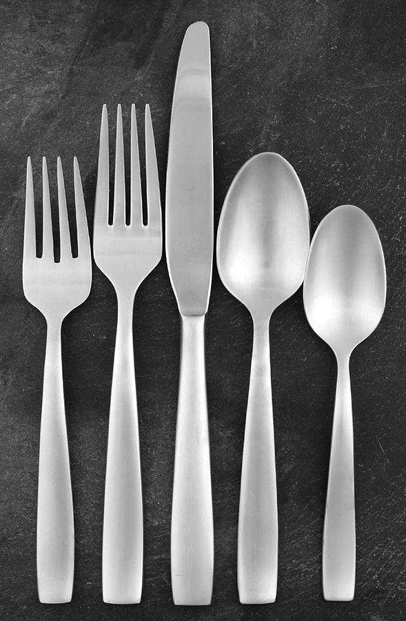 Everdine (Stainless) 5 Piece Place Setting by Oneida Silver-1
