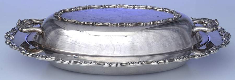 Bellfontaine (Silverplate, Hollowware) Double Vegetable Bowl by Oneida Silver-1