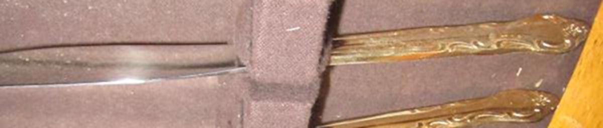 OXH139 (Gold Electroplate) Modern Solid Knife by Oxford Hall-1