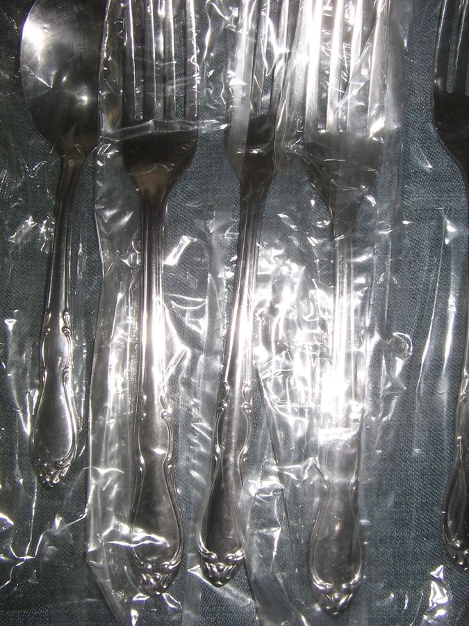 Admiration (Stainless) Fork by Oneida Silver-1