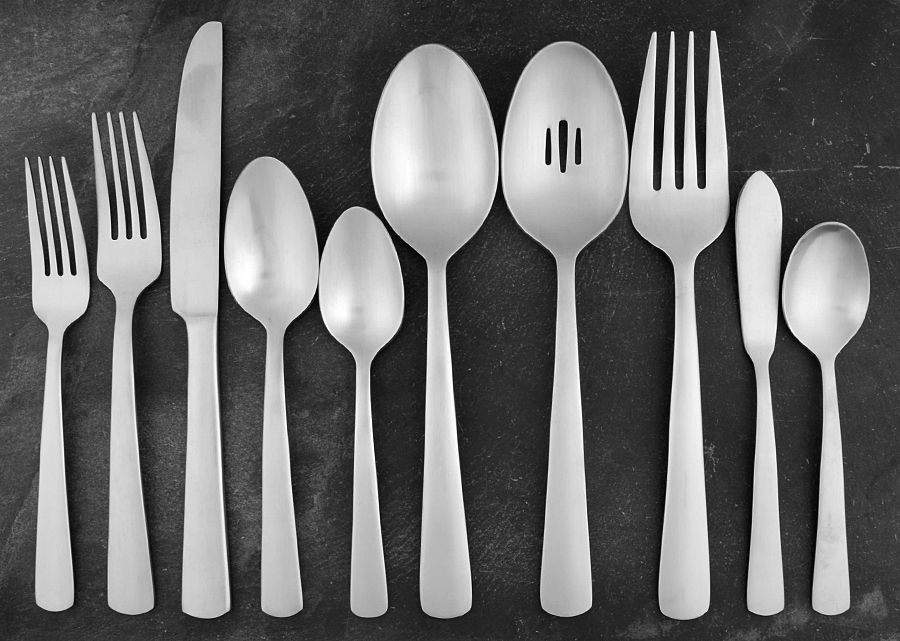 Anderson (Stainless) 45 Piece Starter Set by Oneida Silver-1