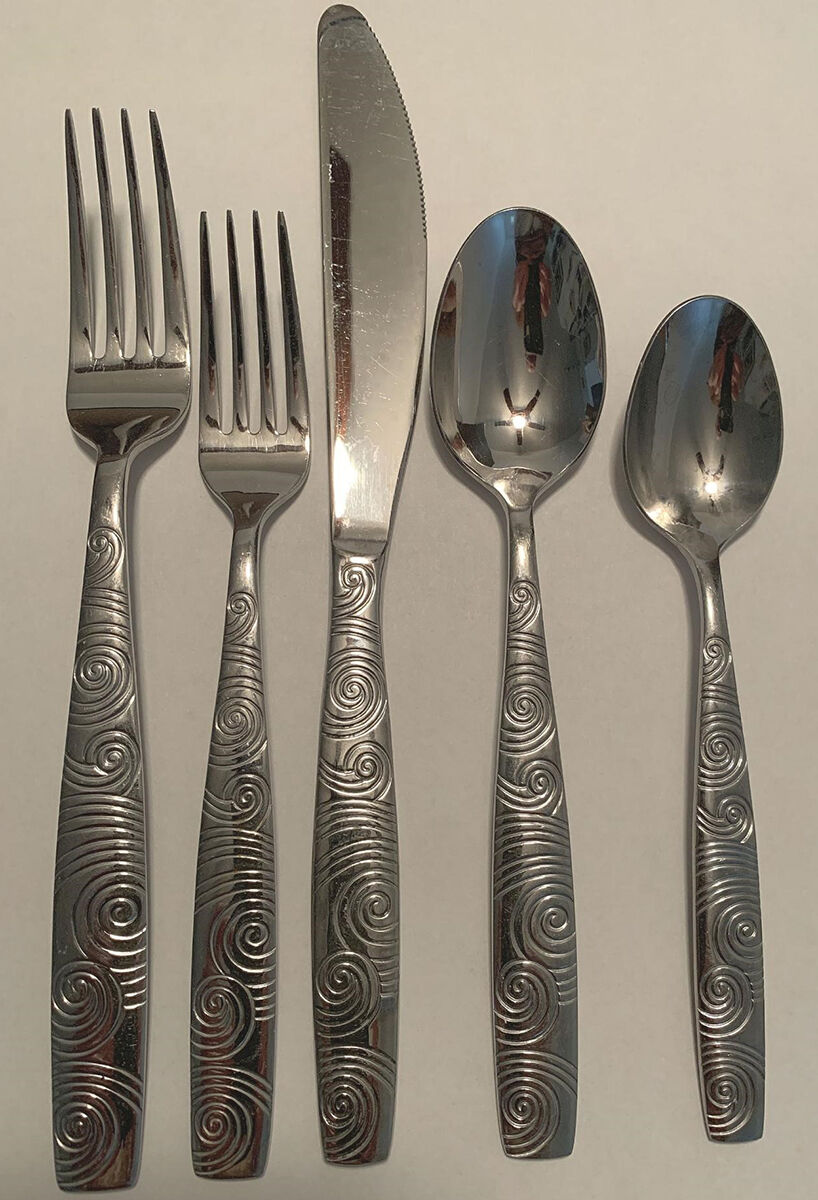 Gale (Stainless) Individual Salad Fork by Oneida Silver-1