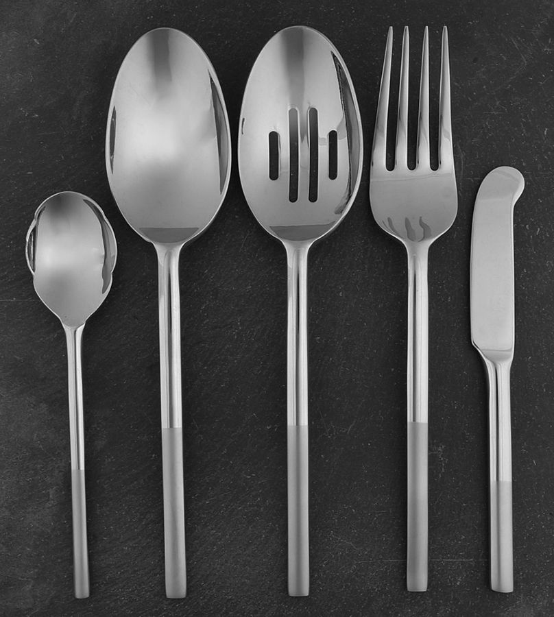 Rylan (Stainless) 5 Piece Hostess Set by Oneida Silver-1
