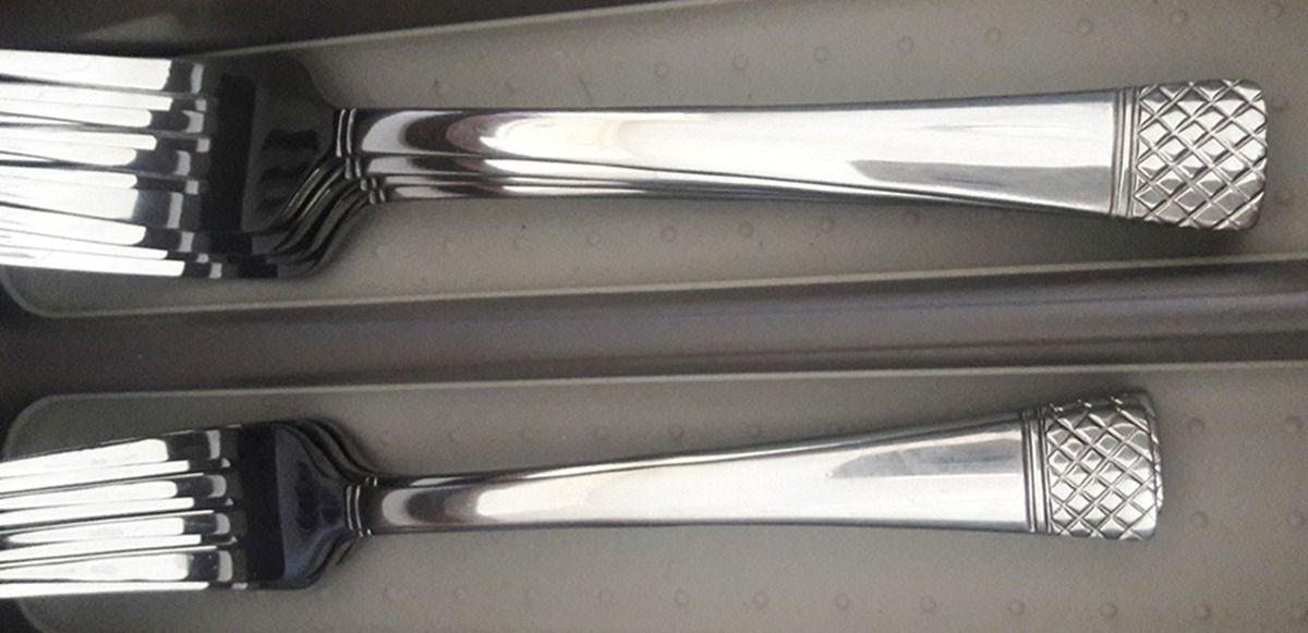 Braxton (Stainless) Fork by Oneida Silver-1