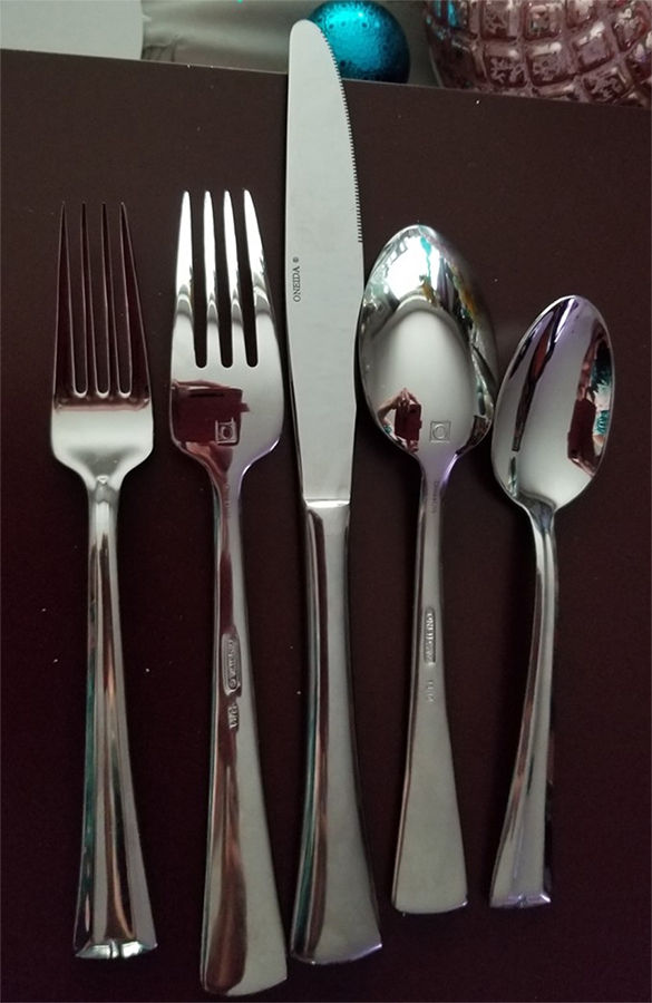 OHS512 (Stainless) Fork by Oneida Silver-1
