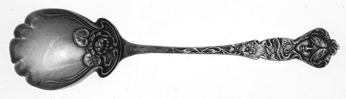 Daphne (Sterling, 1900) Sugar Shell Spoon by Paye & Baker Mfg Co-1