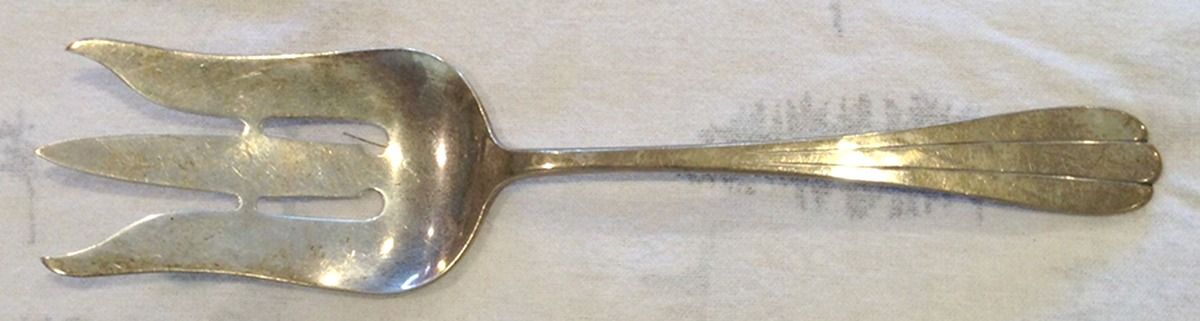Lotus (Sterling, 1920) Solid Salad Serving Fork by Porter Blanchard-1