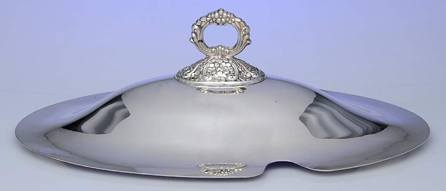 Lancaster Rose (Silverplate, Hollowware) Lid for Soup Tureen by Poole Silver -1
