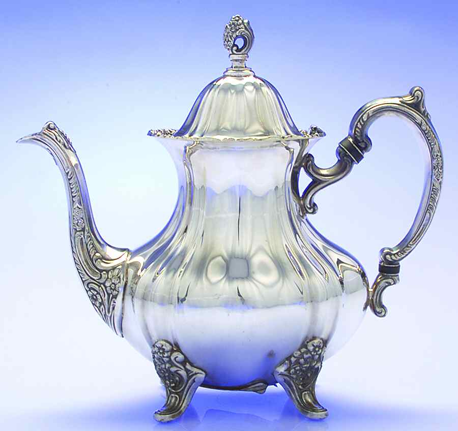 Lancaster Rose (Silverplate, Hollowware) Teapot by Poole Silver -1